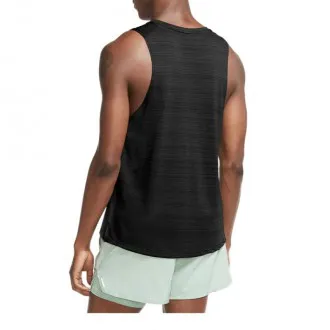 Regata Nike DF Miler Sp22 Preta - Masculina